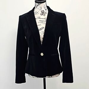 Anne Klein Black velvet jacket size 4